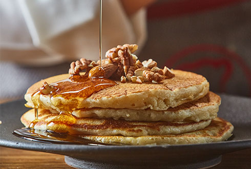 Cinnamon Apple Pancakes